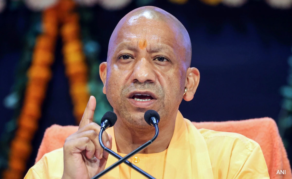 चुनाव से पहले दलितों को अपना बताने और बनाने की होड़! आंबेडकर के नाम पर योगी सरकार की नई तैयारी