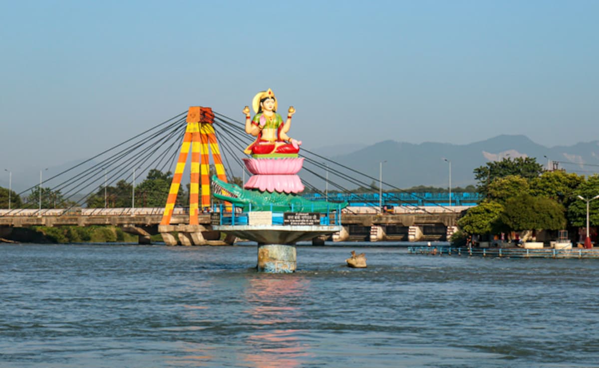 Ganga Dussehra 2025: जून में इस दिन मनाई जाएगी गंगा दशहरा, जानिए किस तरह मां गंगा को किया जा सकता है प्रसन्न