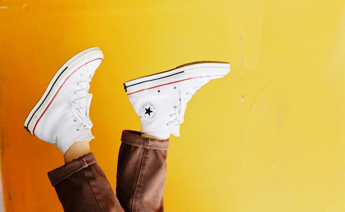Amazon Wardrobe Refresh Sale: खरीद लें Sneakers, इतने सस्‍ते दोबारा नहीं मिलेंगे