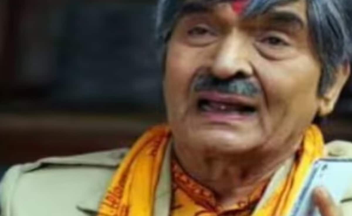 पुरानी फिल्मों के ये 20 एक्टर हो गए हैं इतने बूढ़े, 12वें नंबर वाले को पहचानने में तो घूम जाएगा दिमाग