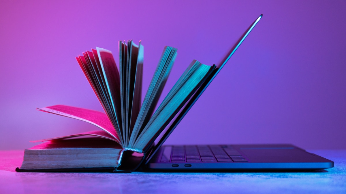Learning Reimagined: How Hybrid Education Is Redefining India’s Academic Future