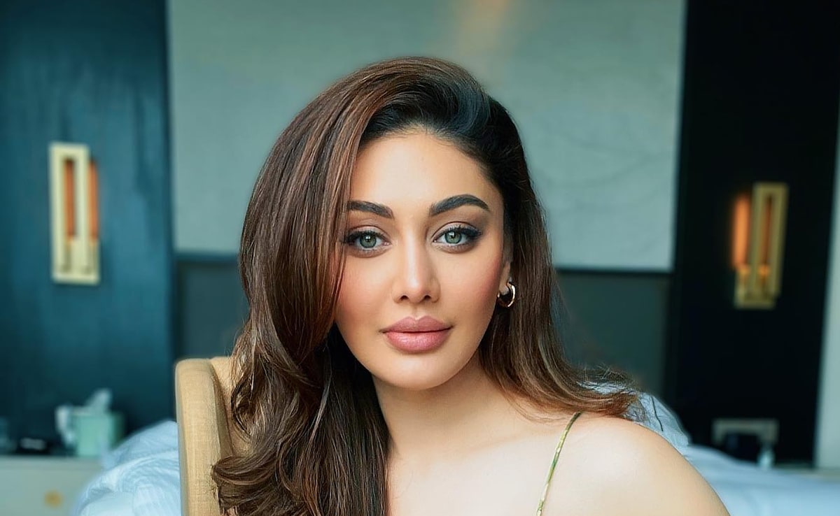 Shefali Jariwala ले रही थीं ग्लूटाथियोन, क्‍या ब्‍यूटी मेड‍िस‍िन की हैवी डोज ने ले ली जान? जानें मेडिकल रिपोर्ट