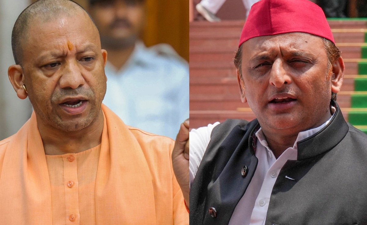 कथावाचक विवाद ने लिया राजनीतिक रंग, उलझन में फंसे अखिलेश यादव पर योगी का हिंदुत्व वाला वार