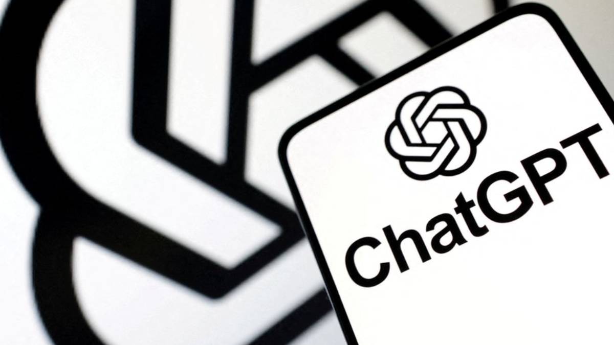 ChatGPT Down? Here Are 7 AI Alternatives You Can Check Out Right Now