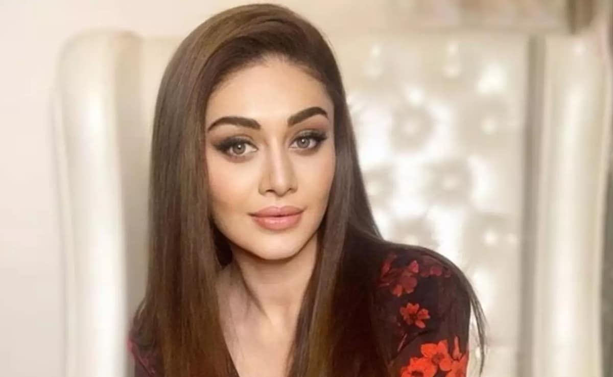 “Shefali Jariwala Was Undergoing Anti-Ageing Treatment For 5-6 Years Before Her Sudden Death,” Say Sources