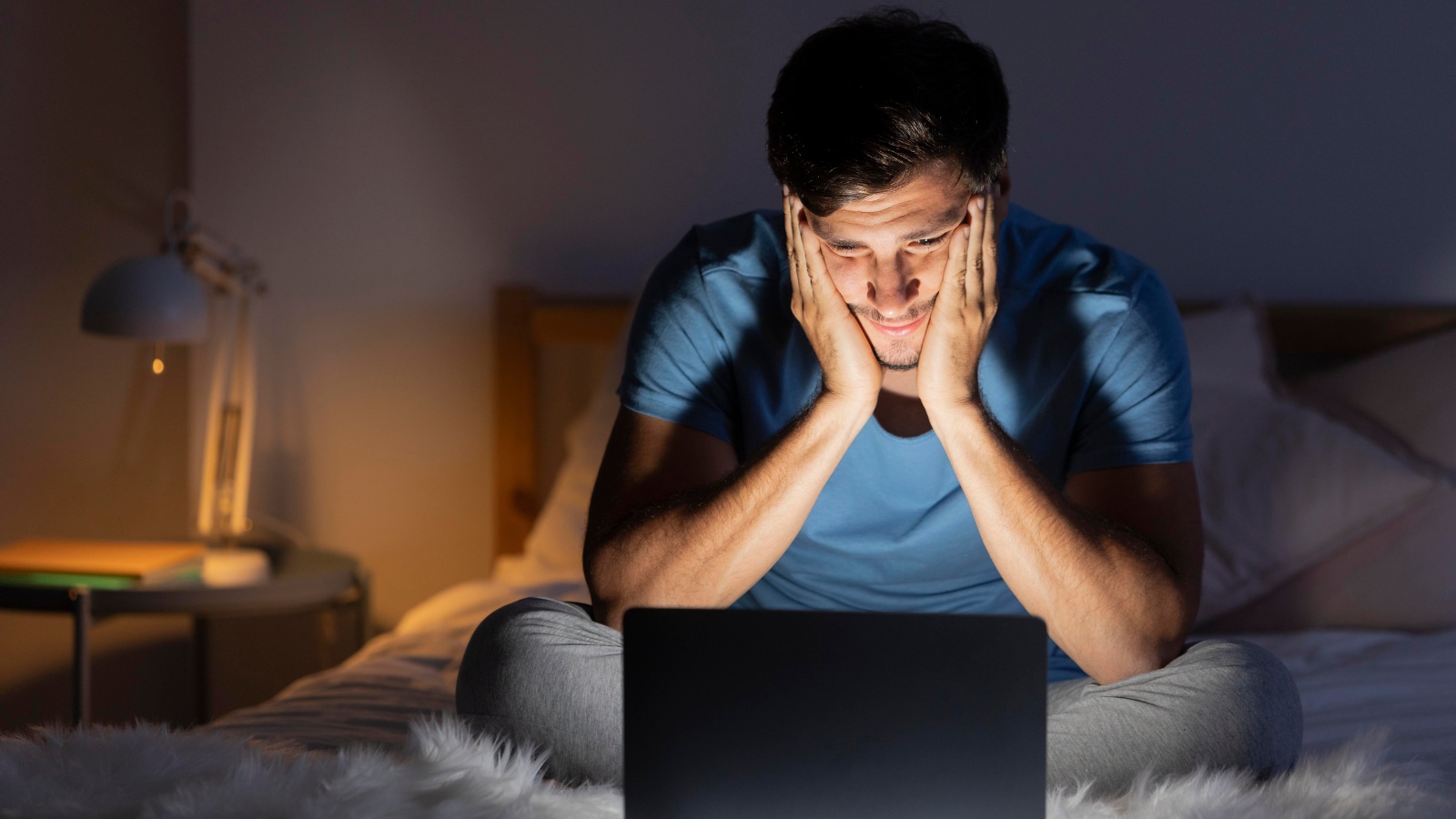 Struggling with daytime fatigue? Experts share 7 tips to improve your nighttime sleep