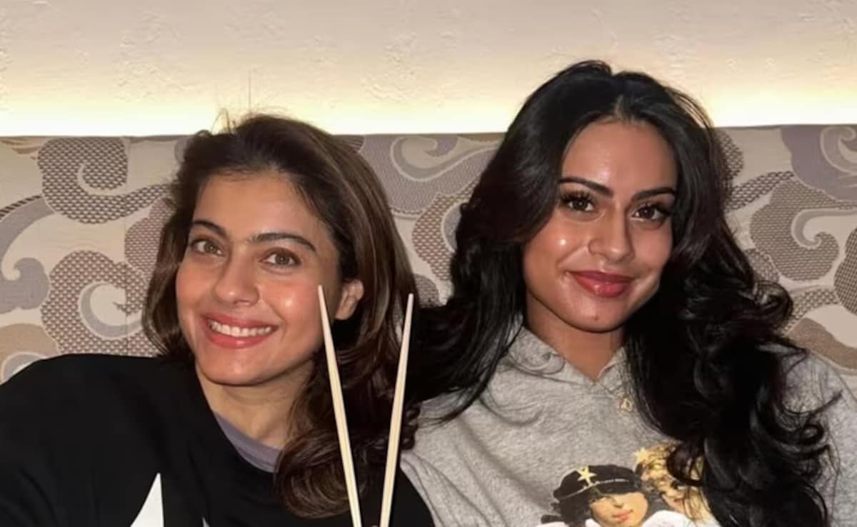 Kajol Cheers For Daughter Nysa At Graduation Ceremony. Internet: “Anjali From K3G Energy’