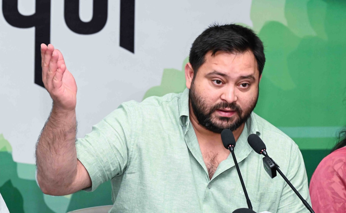 Exclusive : साजिश की बू आ रही, चुनाव से 2 महीने पहले ही ऐसा क्यों… बिहार में वोटर लिस्ट वेरिफिकेशन पर तेजस्वी