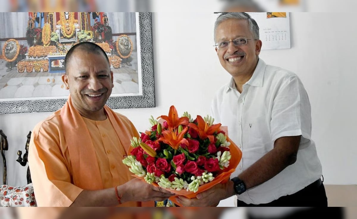 IAS टॉपर रहे गोयल यूपी के चीफ सेक्रेटरी बने, दिल्ली और लखनऊ में बैलेंस बनाने का रखते हैं हुनर