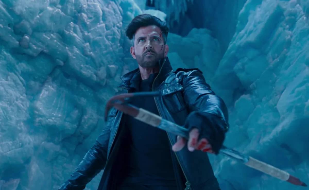 War 2: “Hrithik Roshan To Take Home Rs 100 Crore,” Reveals Source