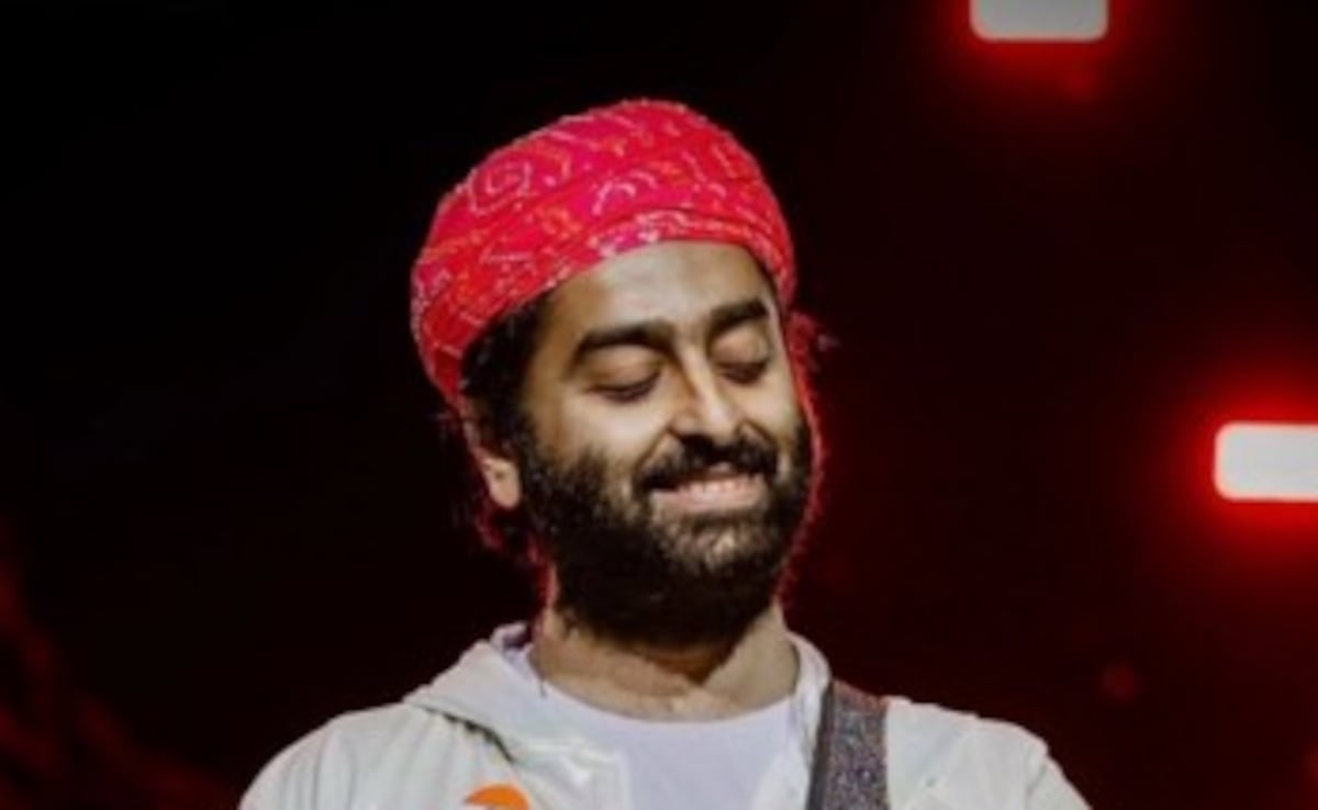आखिर अरिजीत सिंह एक शो के लिए कितने करोड़ लेते हैं फीस ? इस म्यूजिक डायरेक्टर ने किया खुलासा