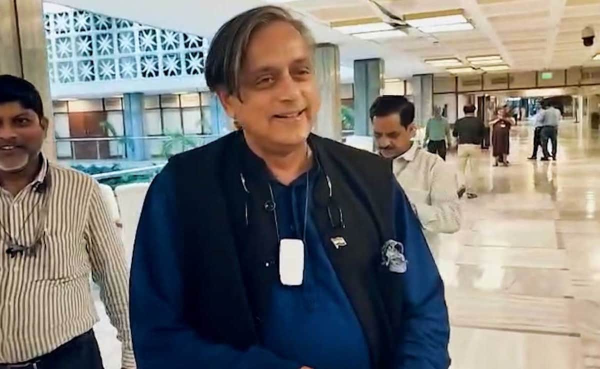 “My Friend Shashi Tharoor Not Allowed To Speak”: BJP MP’s Swipe At Congress