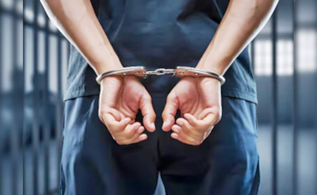 अयोध्या में बुजुर्ग मां को सड़क पर छोड़ने वाली बहू जया गिरफ्तार, CCTV से खुला राज