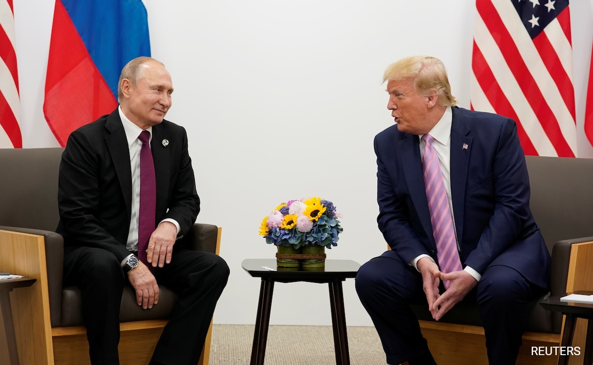 Trump Says Would Meet Putin, Russian Leader Need Not Meet Zelensky First