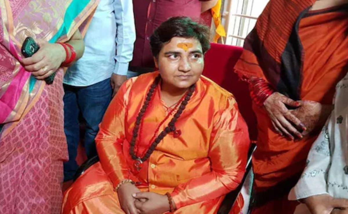 महाराष्ट्र ATS ने मालेगांव धमाके में मोदी-योगी को फंसाने की साजिश रची? साध्वी प्रज्ञा ने हलफनामे में क्या बताय