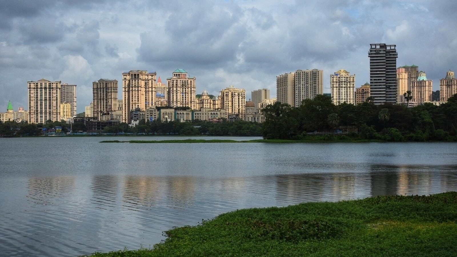 ₹50 lakh– ₹1 crore homes dominate buyer demand between 2022 and 2024: Anarock AI data