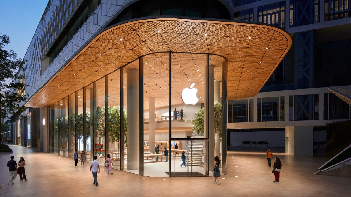 Apple Plans to Open New Retail Stores in India and the UAE, Says Tim Cook  