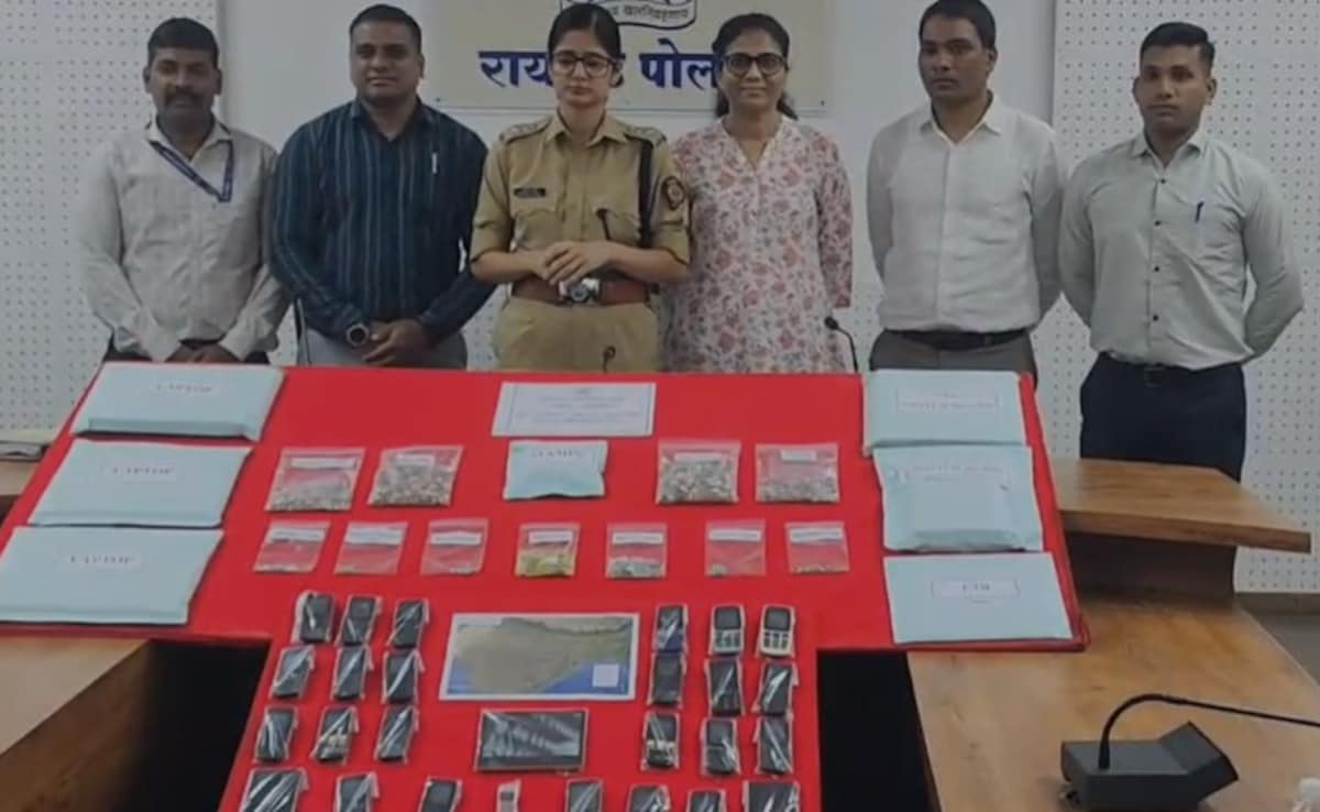 एक महीने में 61 लाख कॉल और 6175 सिम कार्ड का इस्‍तेमाल… डिजिटल अरेस्‍ट से लूटने वाले गैंग का भंडाफोड़