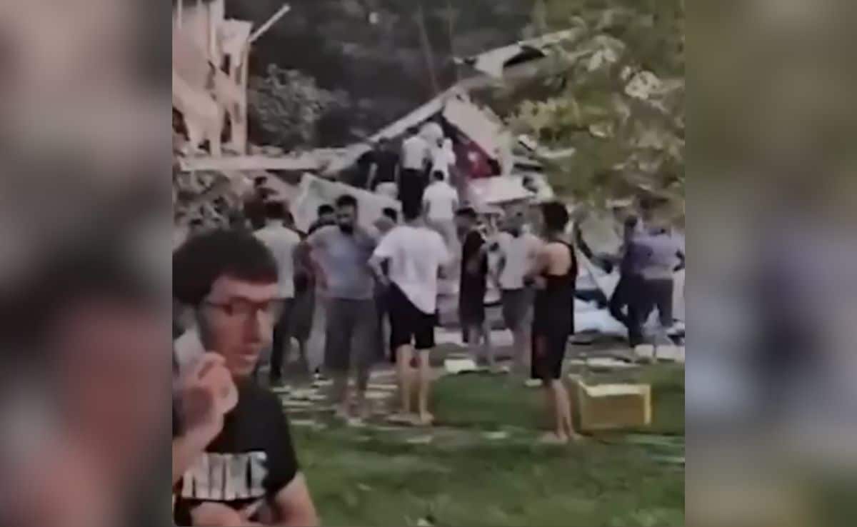 6.1 Earthquake Hits Turkey, Some Buildings Cave In, Rescue Ops Begin