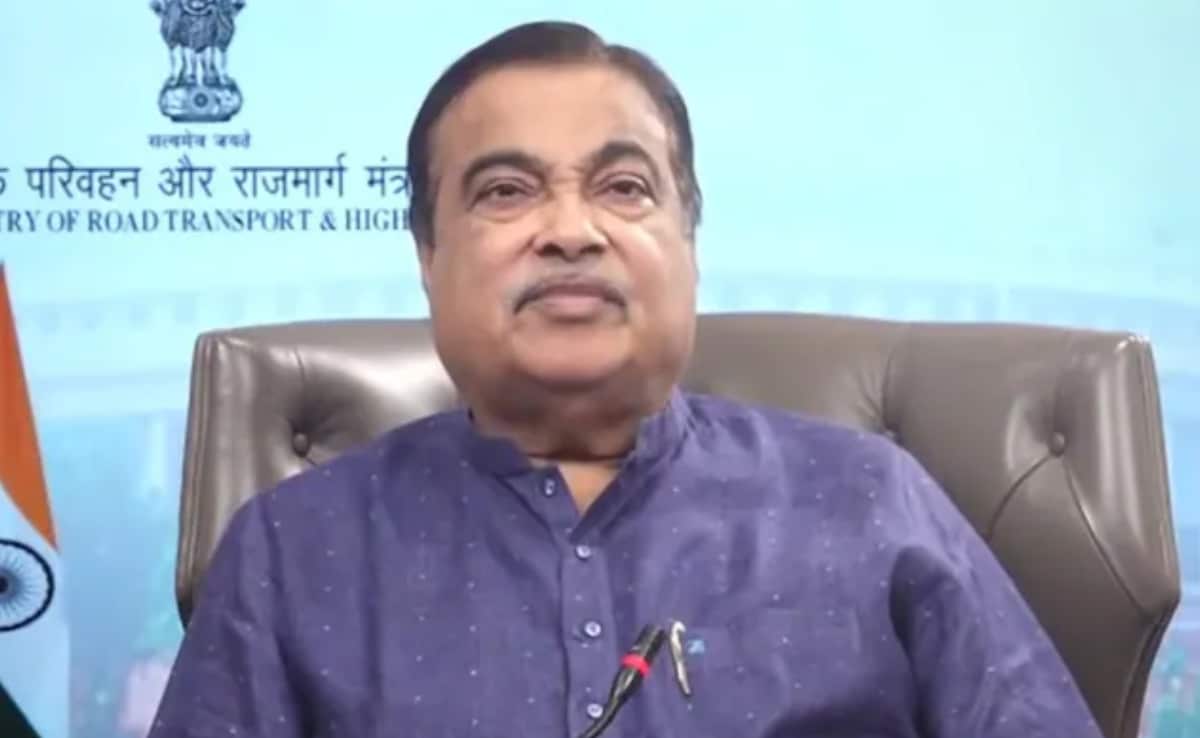 नितिन गडकरी ने गिनाए बायो फ्यूल के फायदे, जानें कैसे हासिल कर सकते हैं शून्य कार्बन उत्सर्जन का लक्ष्य