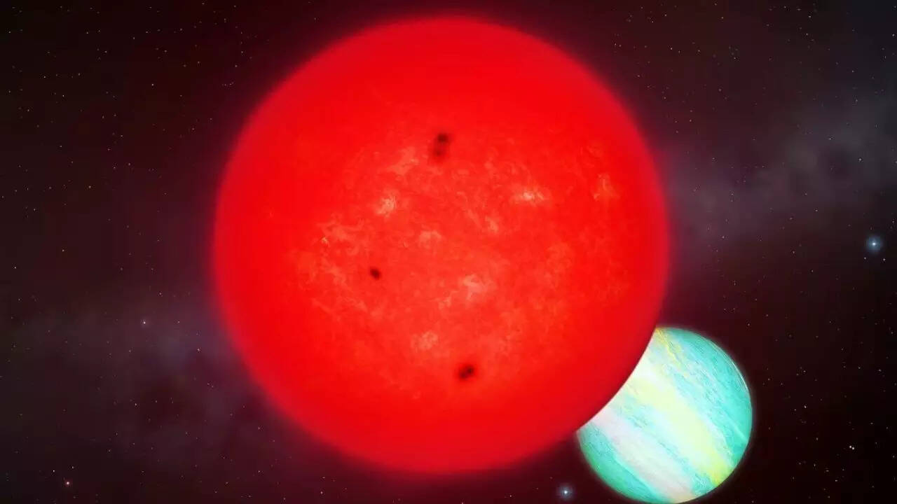 Giant planet found orbiting tiny star ‘should not exist’, astronomers say