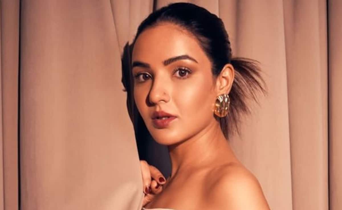 जब एक होटल में फंस गई थीं जैस्मिन भसीन, कास्टिंग के नाम पर हुआ ऐसे, एक्ट्रेस ने शेयर किया हैरान करने वाला एक्सपीरियंस