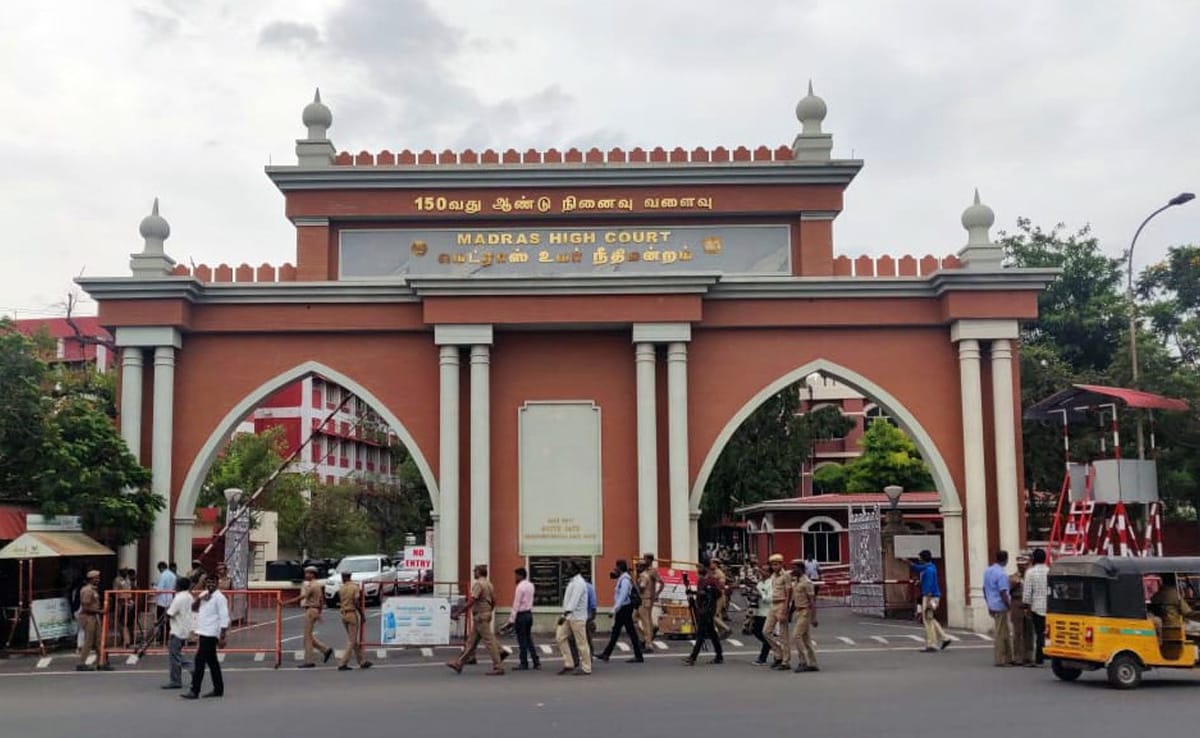 Tamil Nadu Barred From Using Names Of Living Leaders For State Schemes