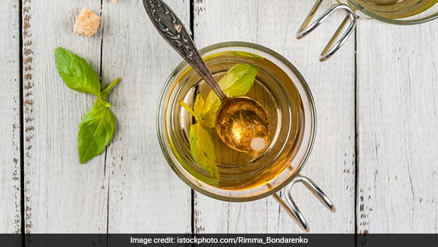 बरसात में जरूर पीएं तुलसी का काढ़ा, दूर रहेंगी ये बीमारियां, शरीर रहेगा चुस्त-तंदुरुस्त