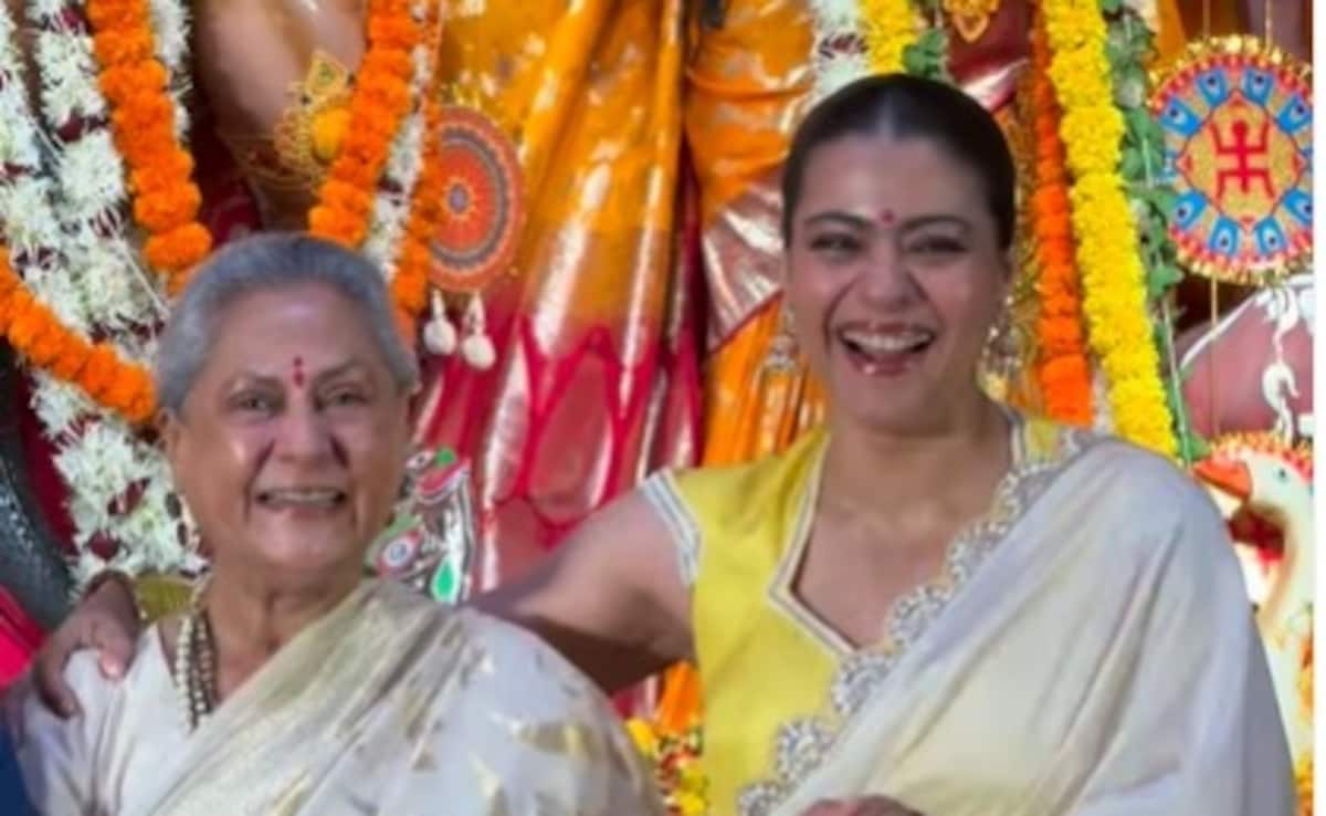 Durga Puja 2025: Internet Was Waiting For Kajol And Jaya Bachchan’s Kabhi Khushi Kabhie Gham Reunion, And It Happened