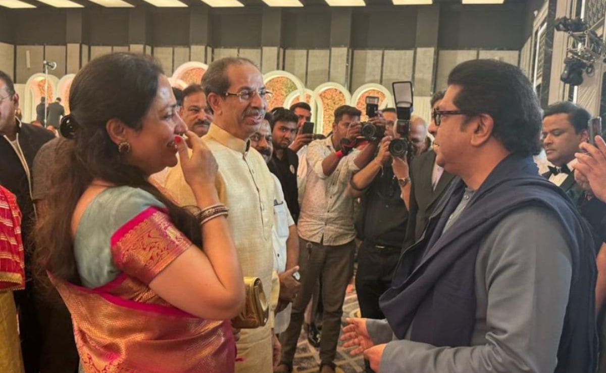 Thackeray Brothers Meet Again, Signal Political Reunion Ahead Of Civic Polls