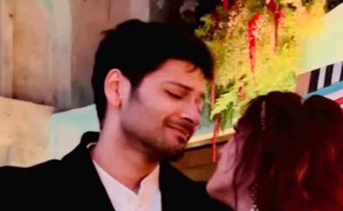 Inside Richa Chadha And Ali Fazal’s Star-Studded Anniversary Celebrations. See Pics