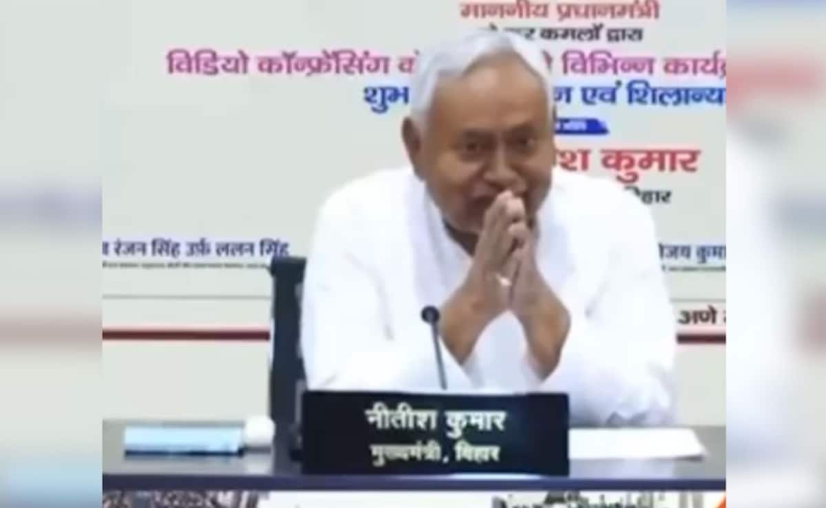 “Clearly Can’t Run Government”: Tejashwi Yadav On Nitish Kumar’s Viral Video