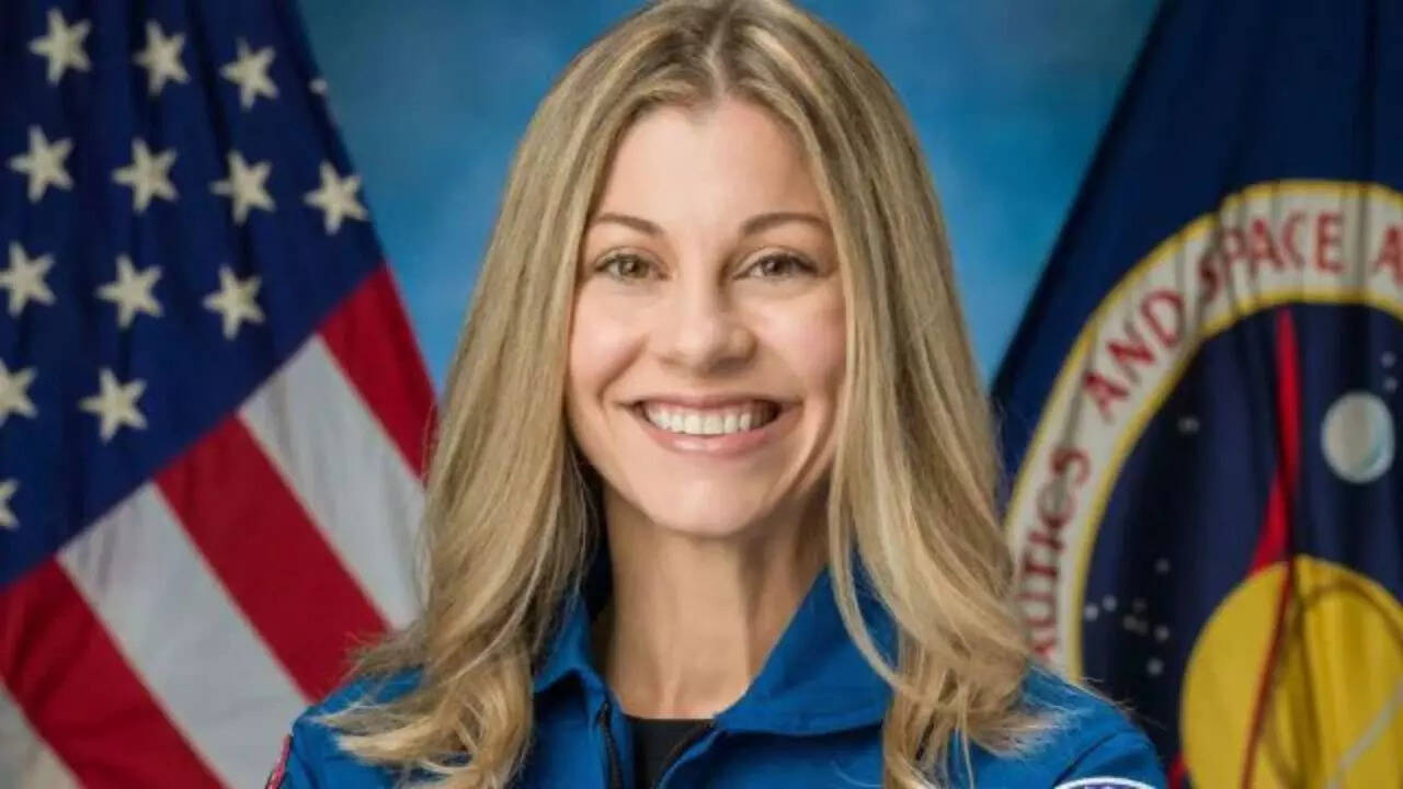 Meet Anna Menon: SpaceX engineer preparing for NASA’s Moon and Mars missions