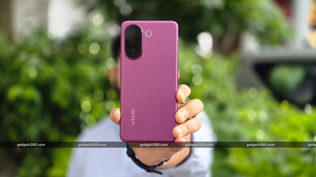 Vivo V60e First Impressions
