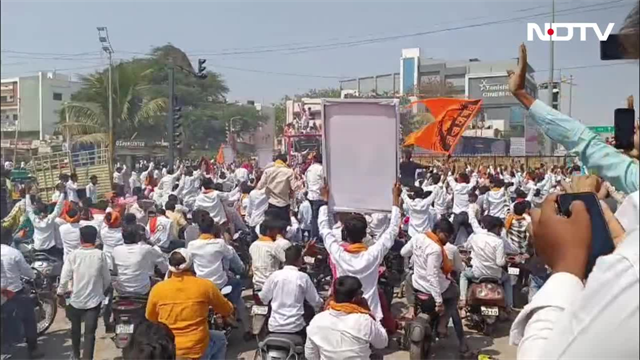 जय श्री राम का नारा और भगवा ध्वज… महाराष्ट्र के बीड में रामनवमी की शोभायात्रा