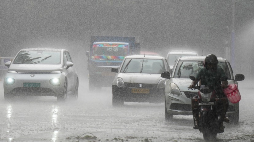 दिल्ली समेत इन राज्यों में भी तेज आंधी-बारिश का खतरा, IMD ने जारी किया ऑरेंज अलर्ट