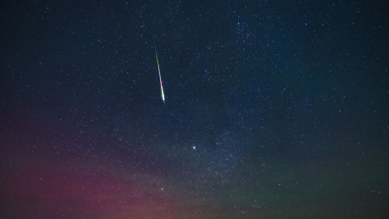 Bharat Journal The Lyrids are coming! How I watch meteor showers from the middle of a city