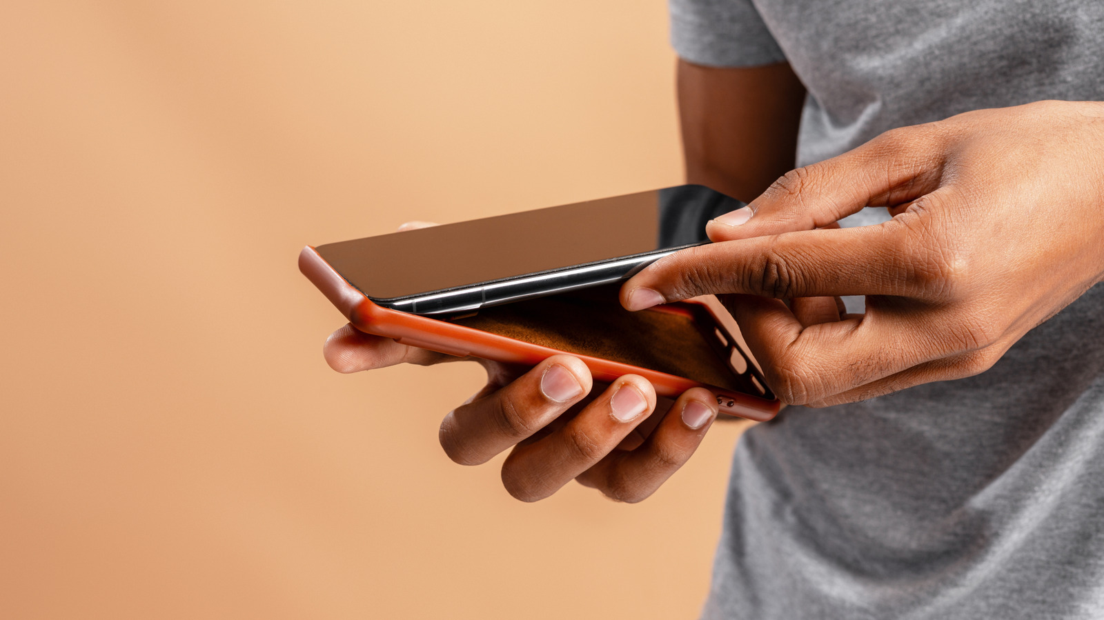 Bharat Journal 4 Features To Look For In Your Next Phone Case