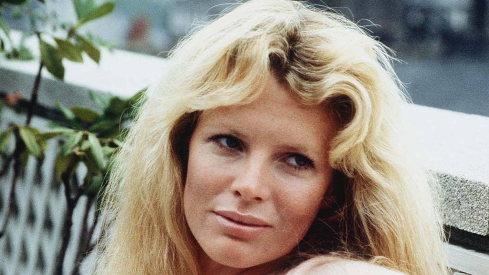 Former Bond lady, 72, looks so different in unearthed photos