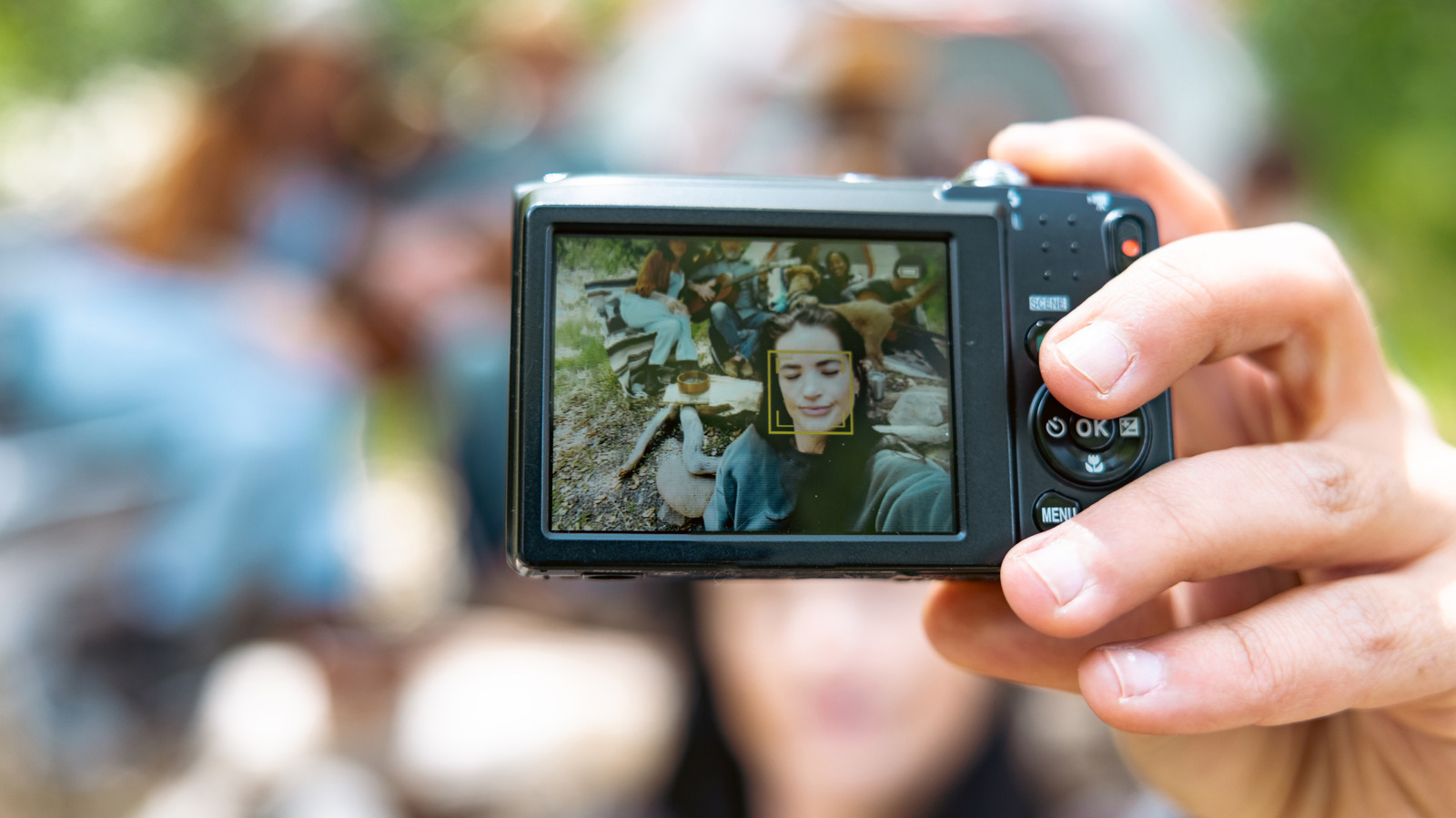 Bharat Journal Your Old 2000s Digital Cameras Are Cool Again, And It’s Pretty Clear Why